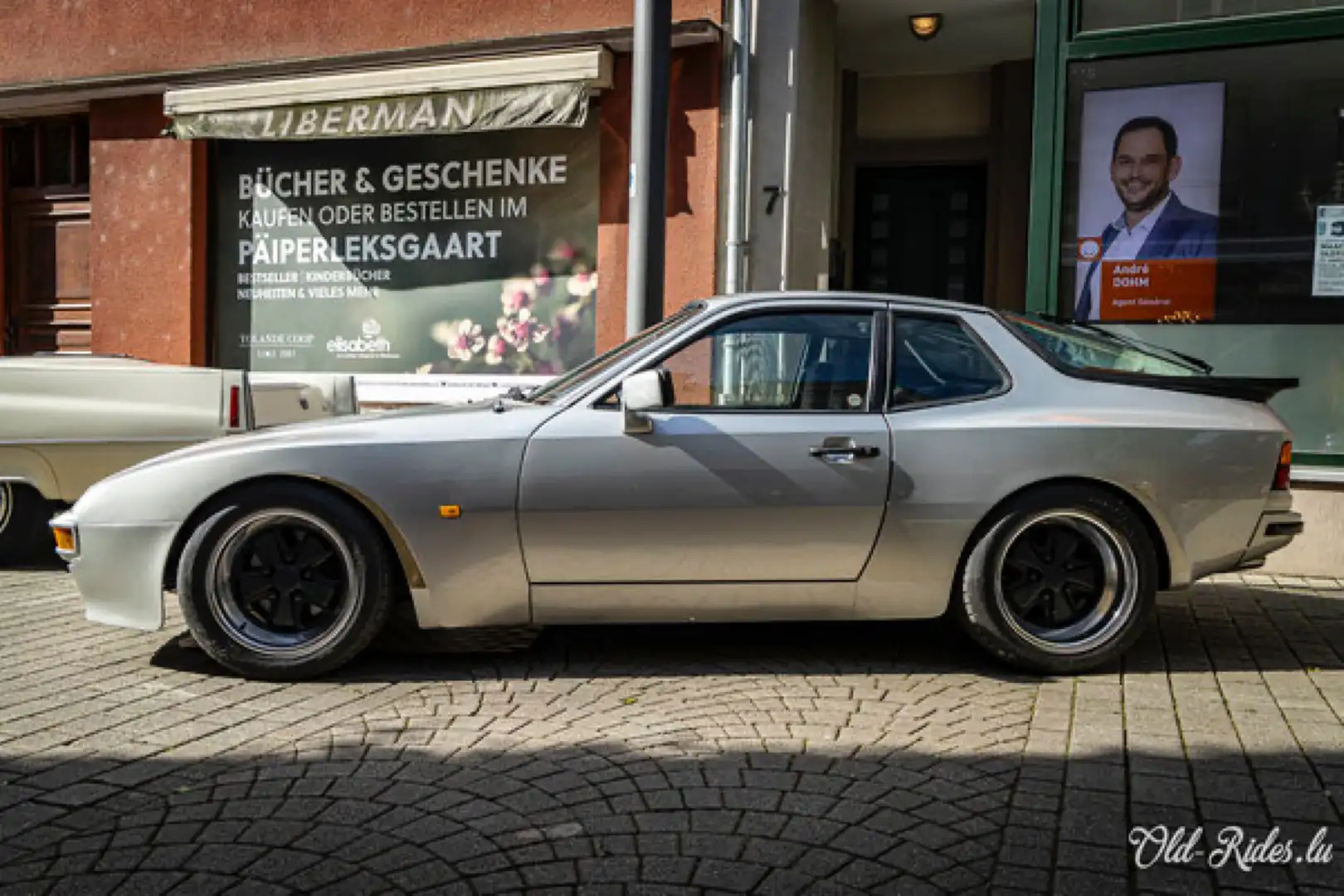 Porsche 930 944 Argent - 1