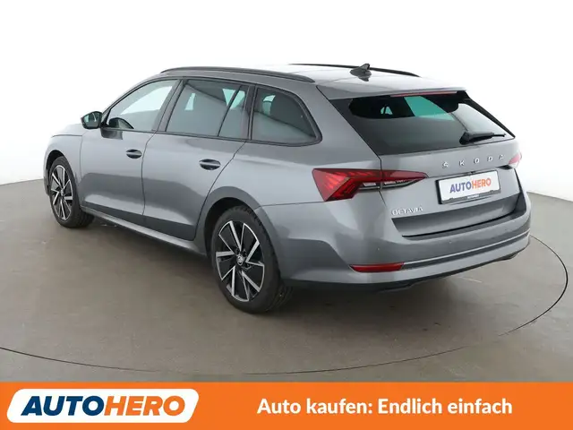Skoda Octavia view 4