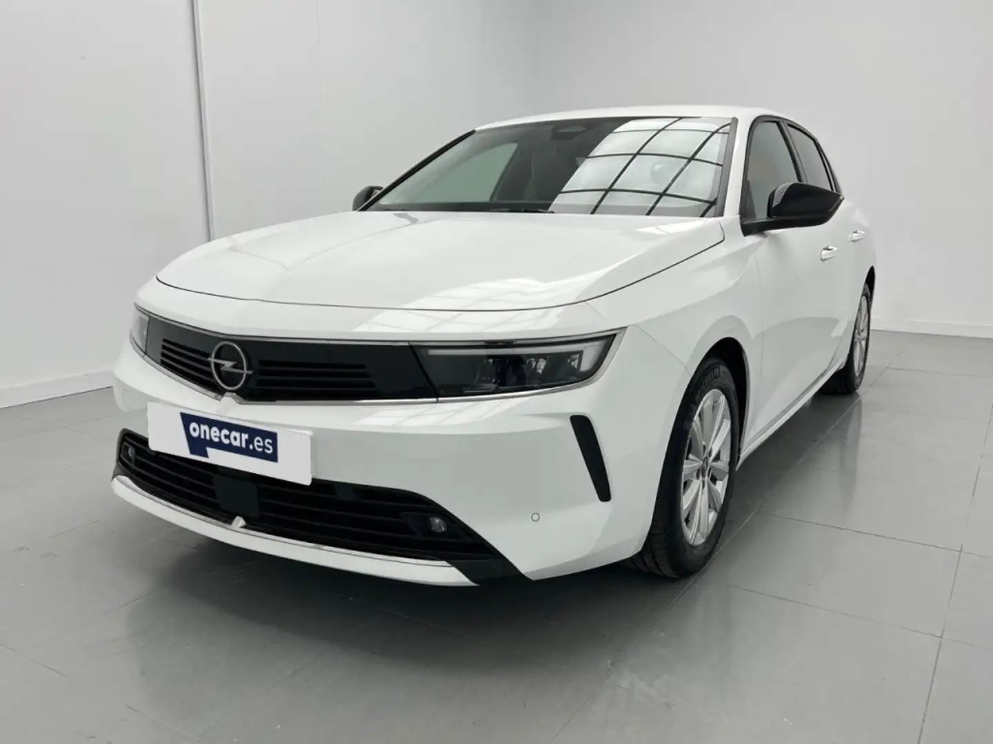 Opel Astra 1.2T XHL S/S Edition 110 Blanco - 1