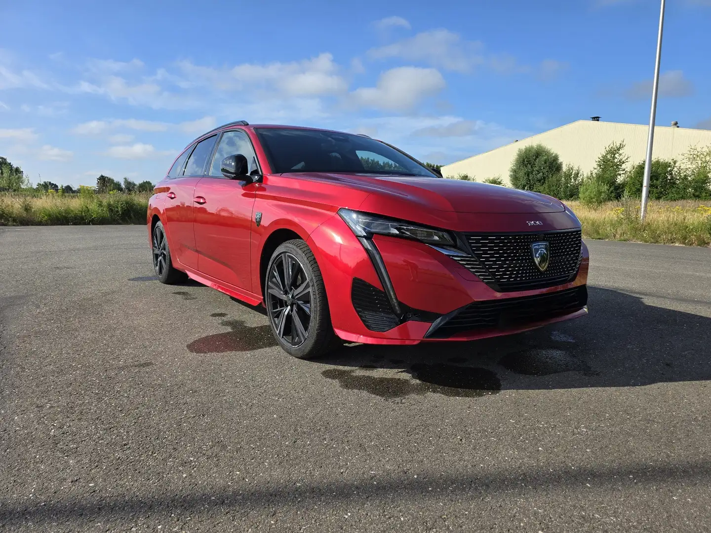 Peugeot 308 SW PureTech 130 EAT8 GT - 2