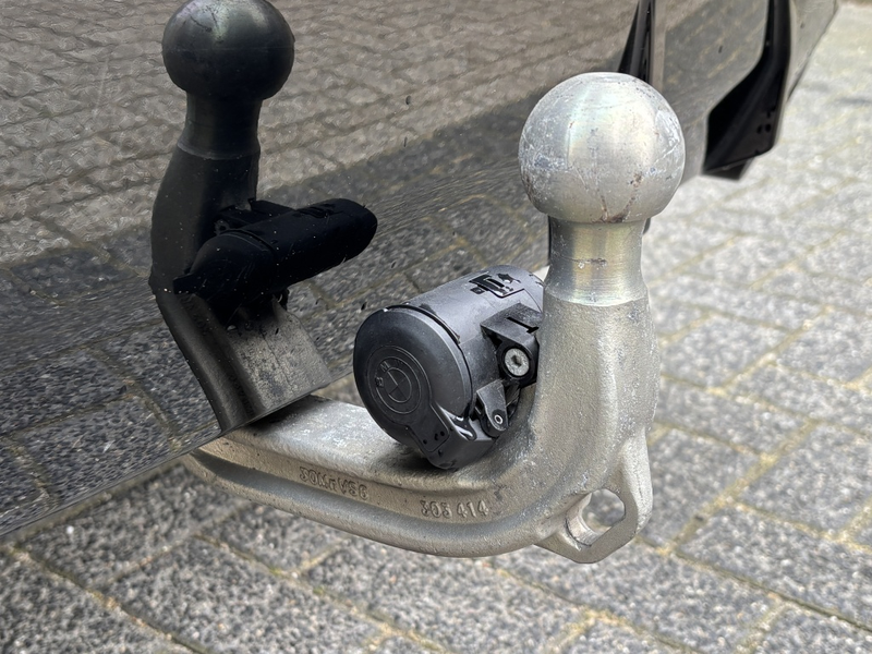 BMW 330 3-serie Touring 330e Touring M-Sport Head-Up Trekh — photo 34