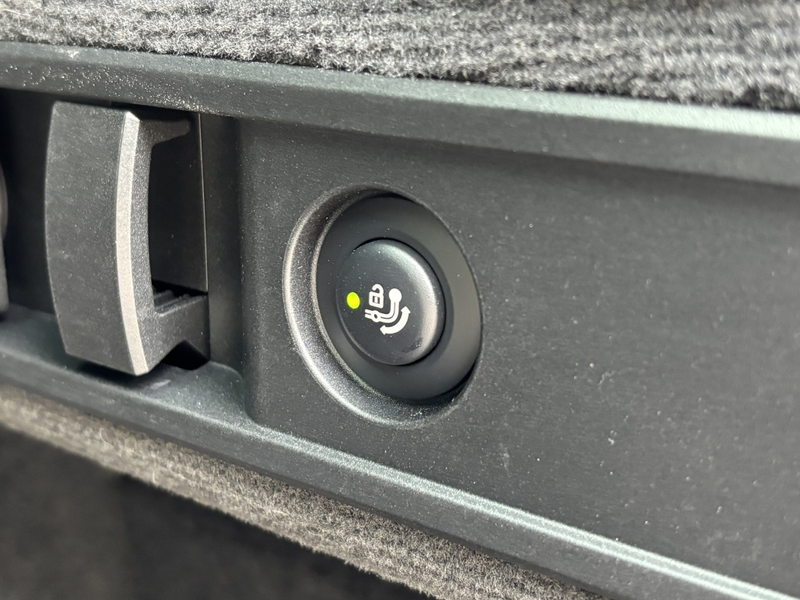 BMW 330 3-serie Touring 330e Touring M-Sport Head-Up Trekh — photo 33