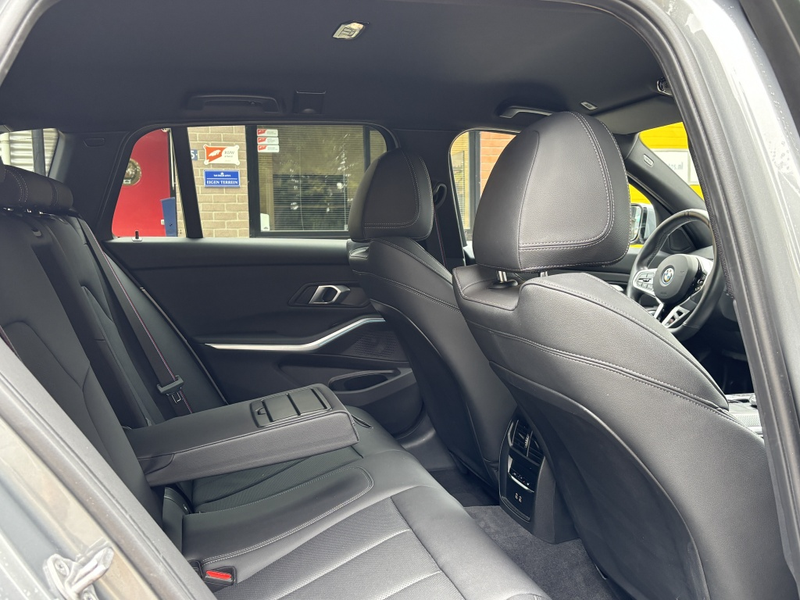 BMW 330 3-serie Touring 330e Touring M-Sport Head-Up Trekh — photo 14