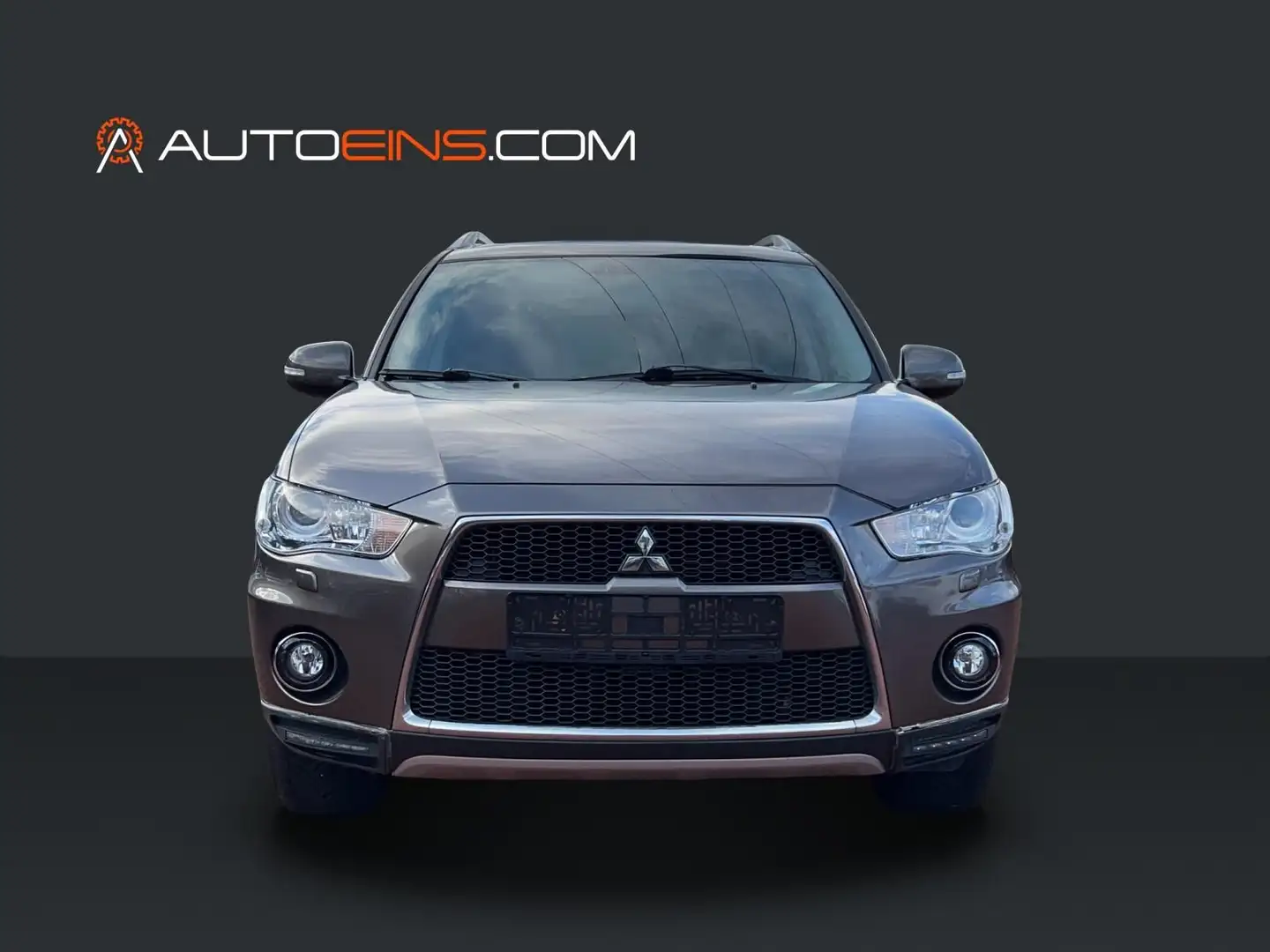 Mitsubishi Outlander Instyle 4WD 2.2 DID*Bi-Xenon*Navi* Braun - 2
