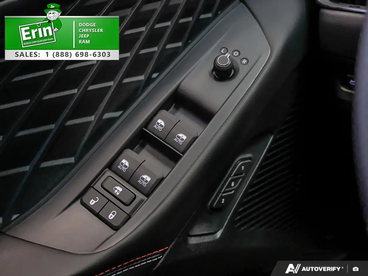 Dodge Charger 2026 — фото 16