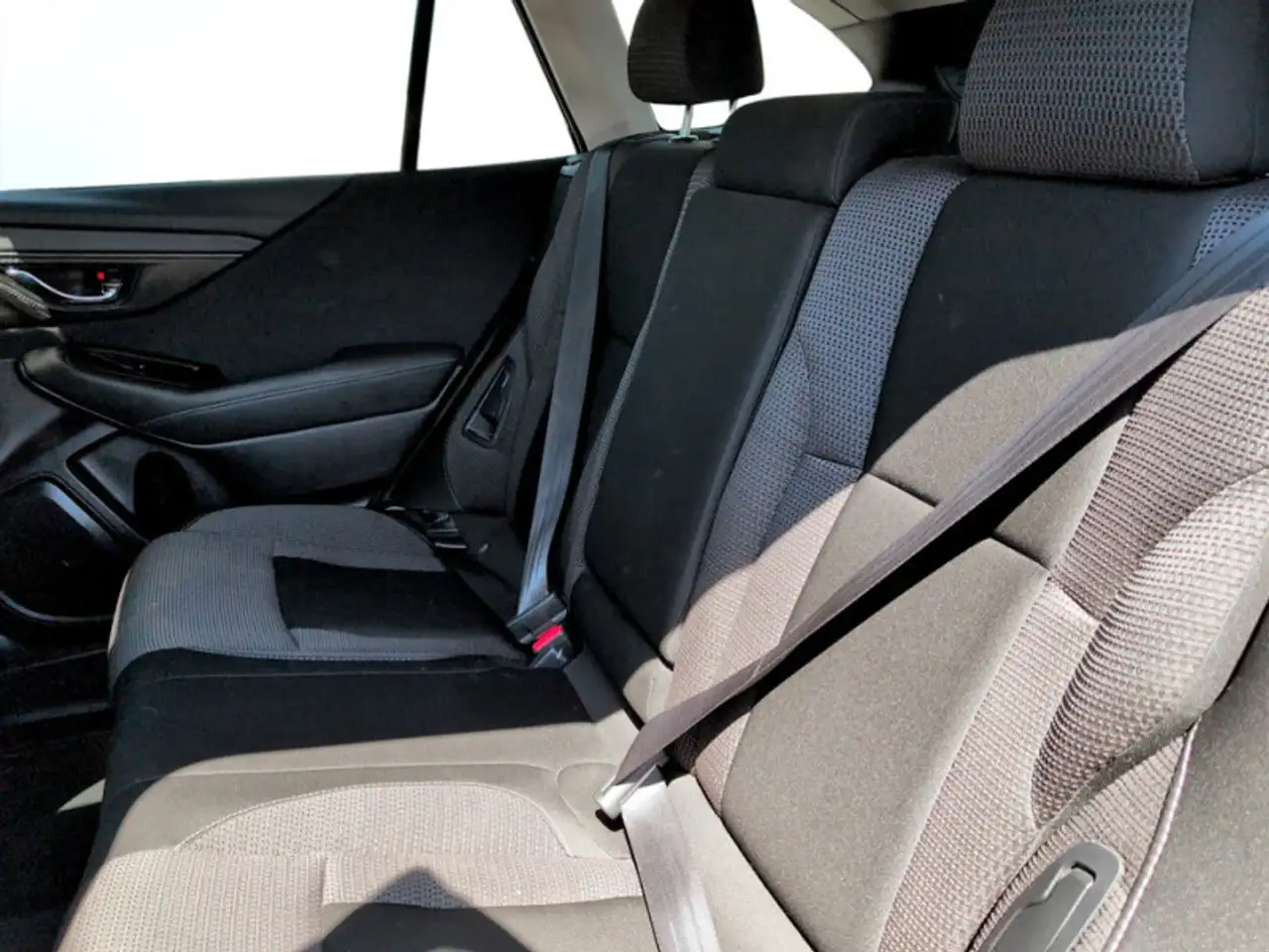 Subaru OUTBACK снимка Subaru OUTBACK