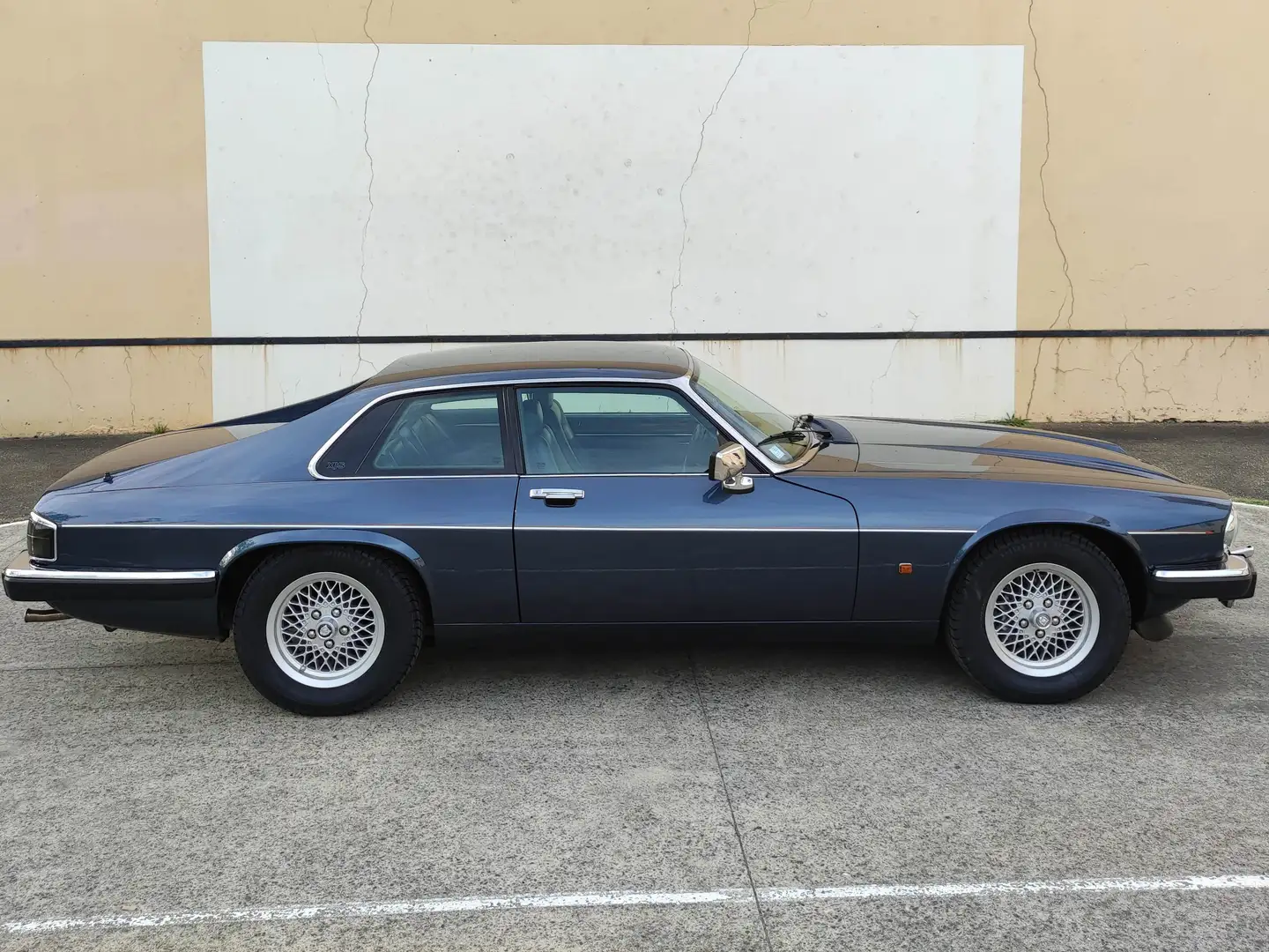 Jaguar XJS V12 Mavi - 1