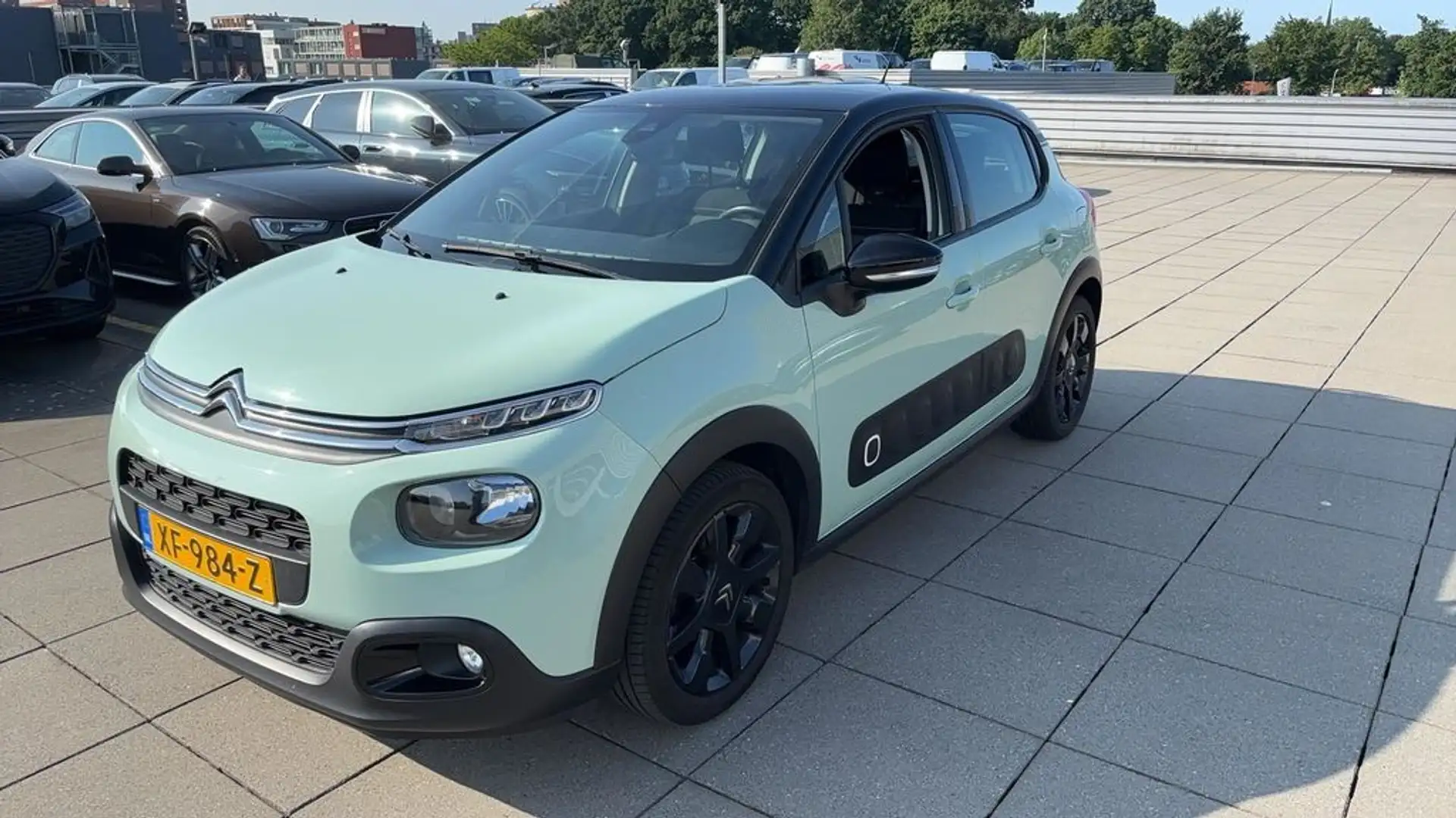 Citroen C3 1.2 PureTech S&S Shine | Achterbank in delen neerk Verde - 1