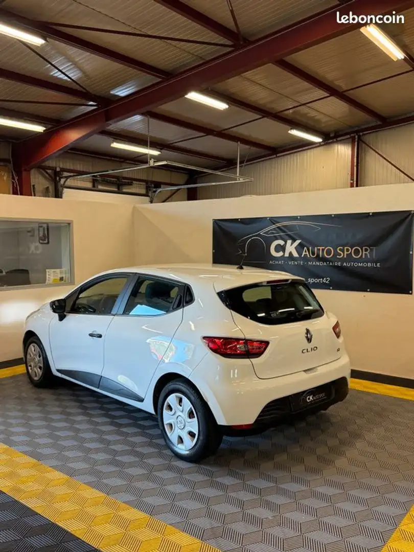 Renault Clio 4 IV 1.5 Dci 90ch 1ere main TVA RECUPERABLE Blanc - 2