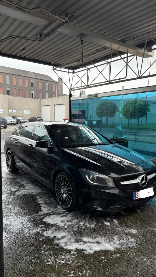 Mercedes-Benz CLA 180