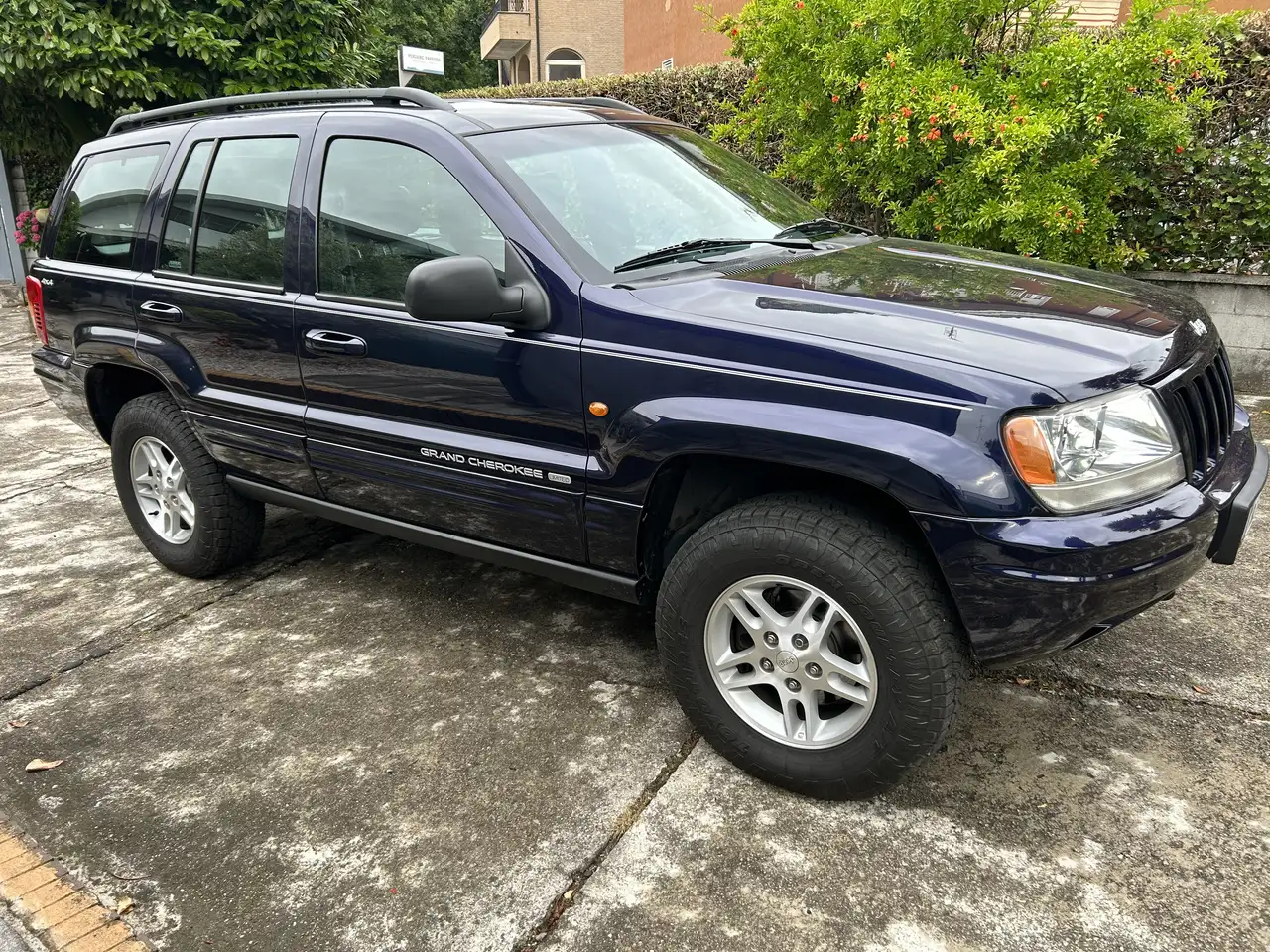 Jeep Grand Cherokee 4.7 V8 Limited, foto 1