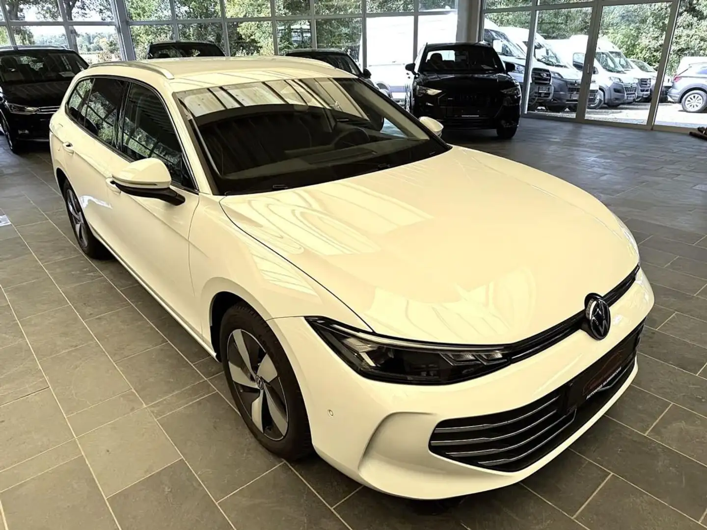Volkswagen Passat VARIANT 2.0TDI 150CV DSG CAMERA NAVI 3 ZONE VIRTUA Bianco - 1