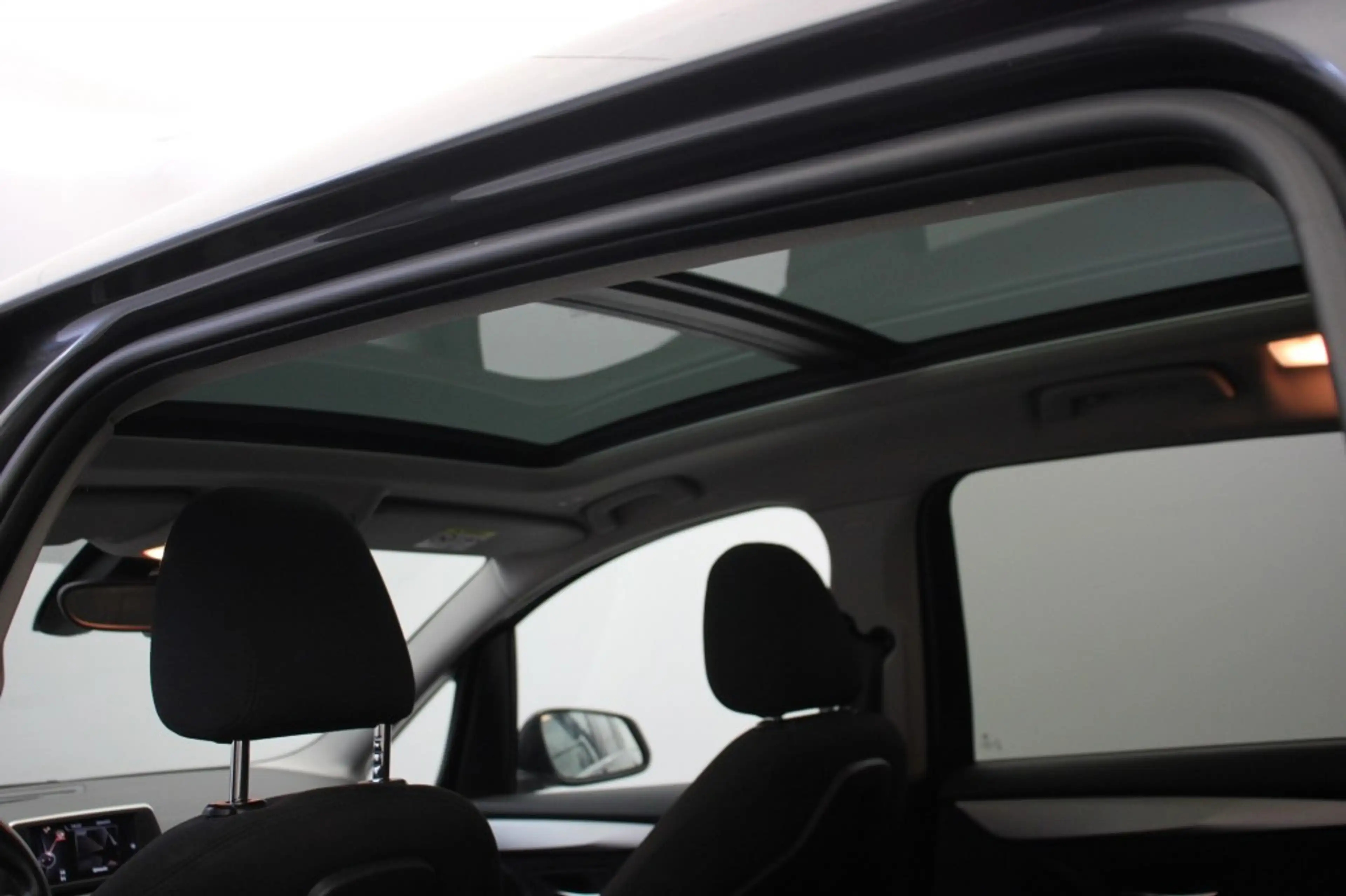 BMW 216 2-serie Gran Tourer 216i Centennial Executive 7 pe — photo 12