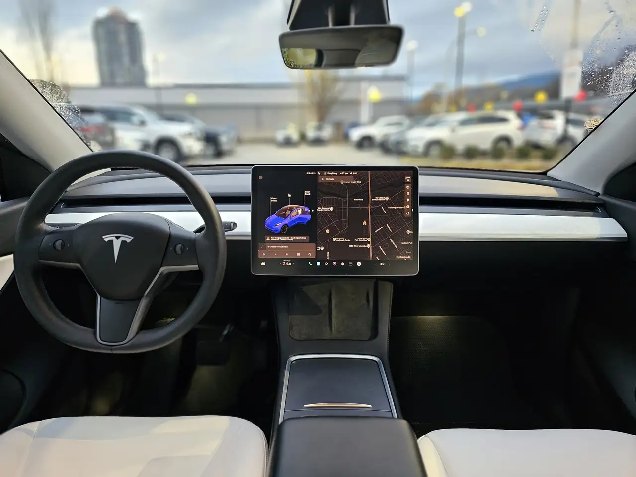 Tesla Model Y снимка Tesla Model Y