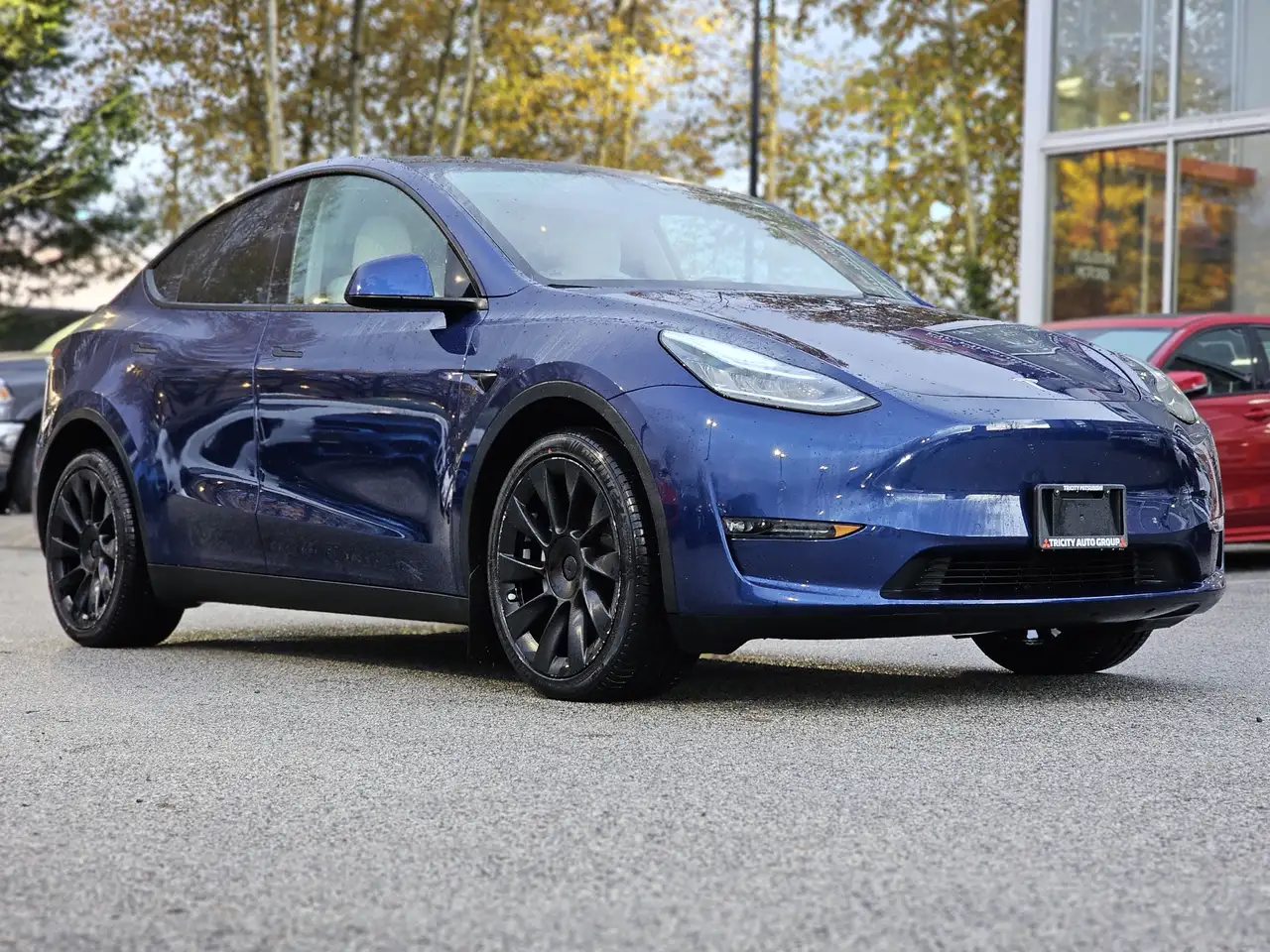 Tesla Model Y снимка Tesla Model Y