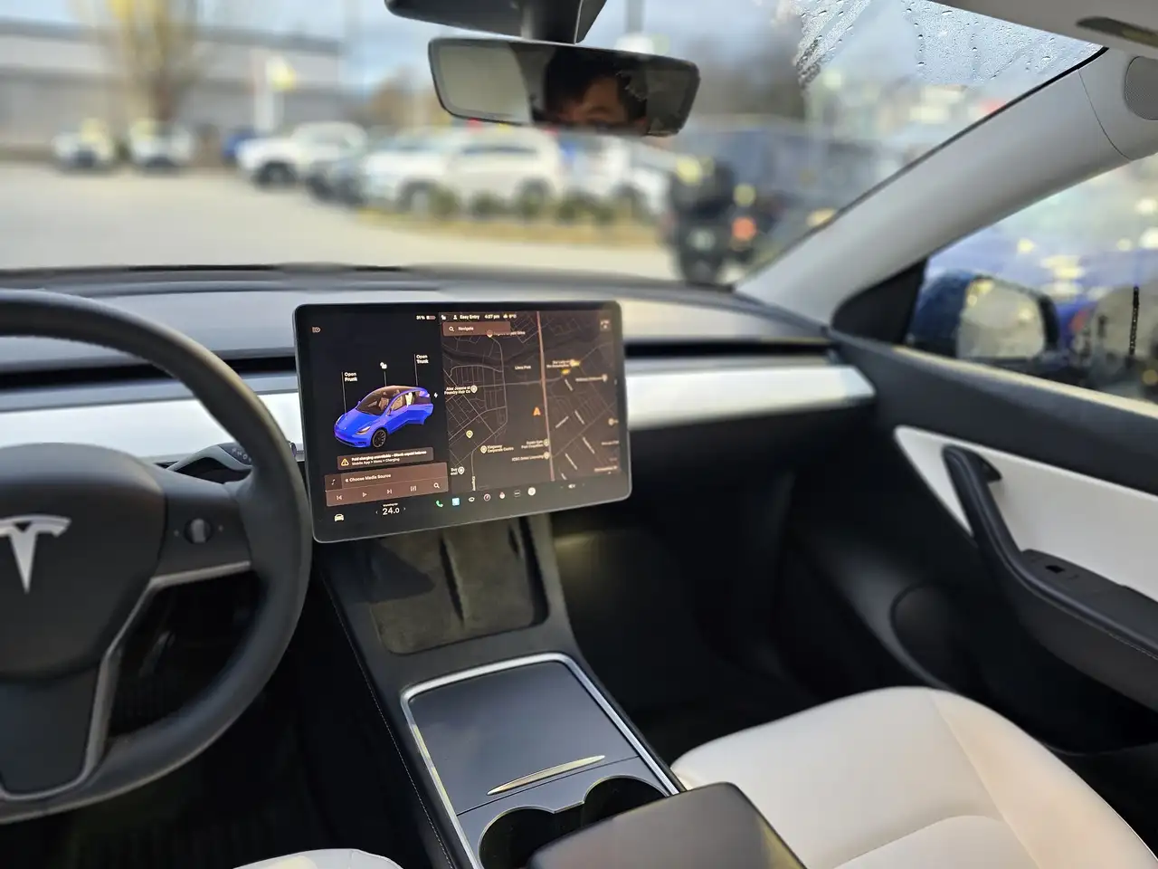 Tesla Model Y снимка Tesla Model Y