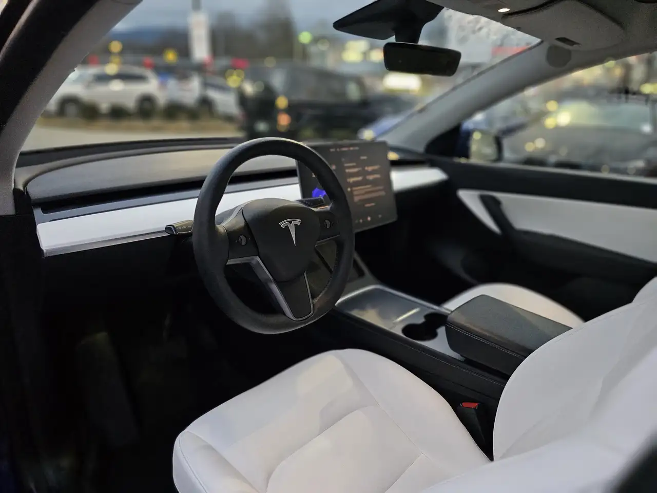 Tesla Model Y снимка Tesla Model Y