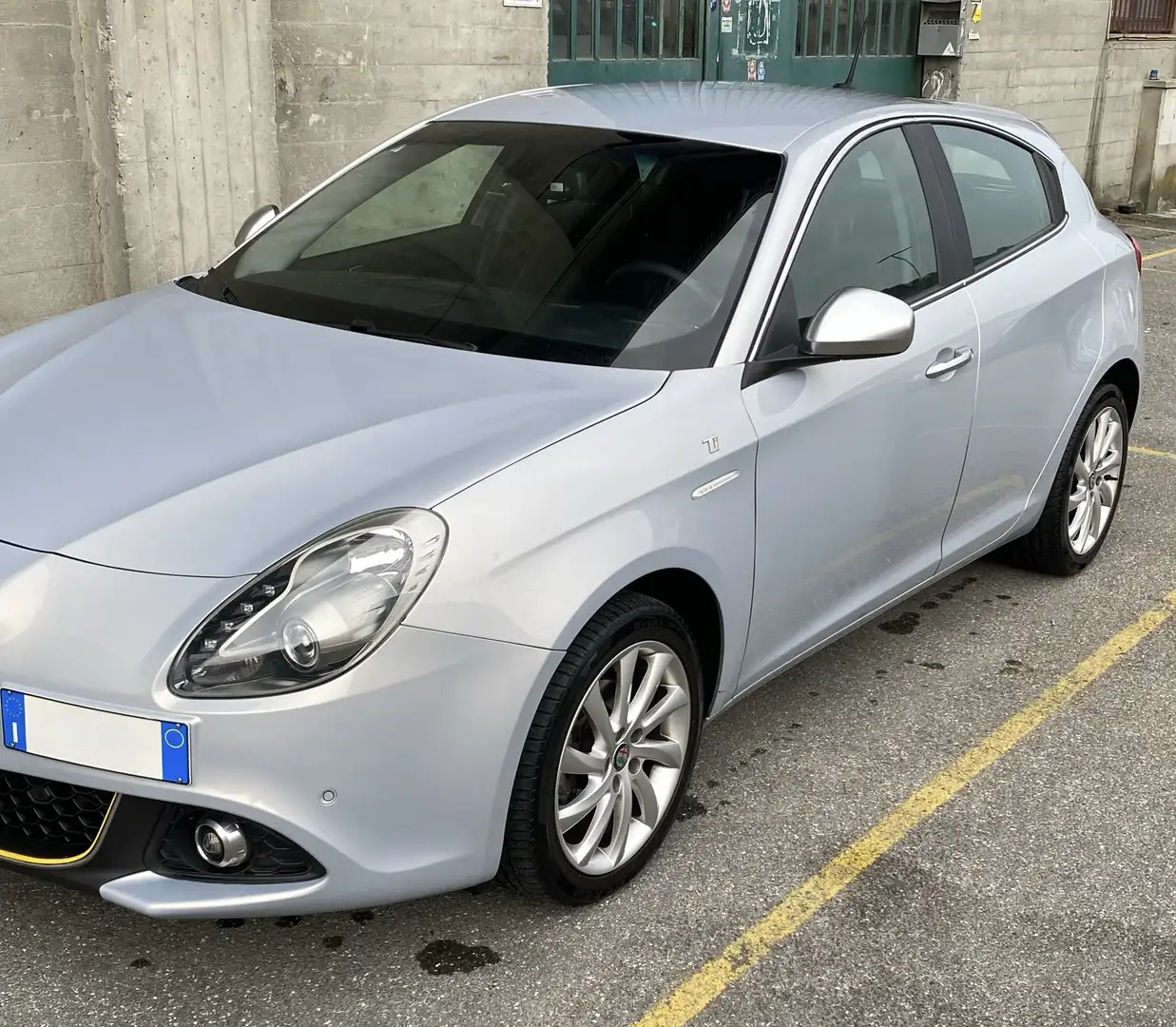 Alfa Romeo Giulietta 1.6 jtdm Ti 120cv - 1