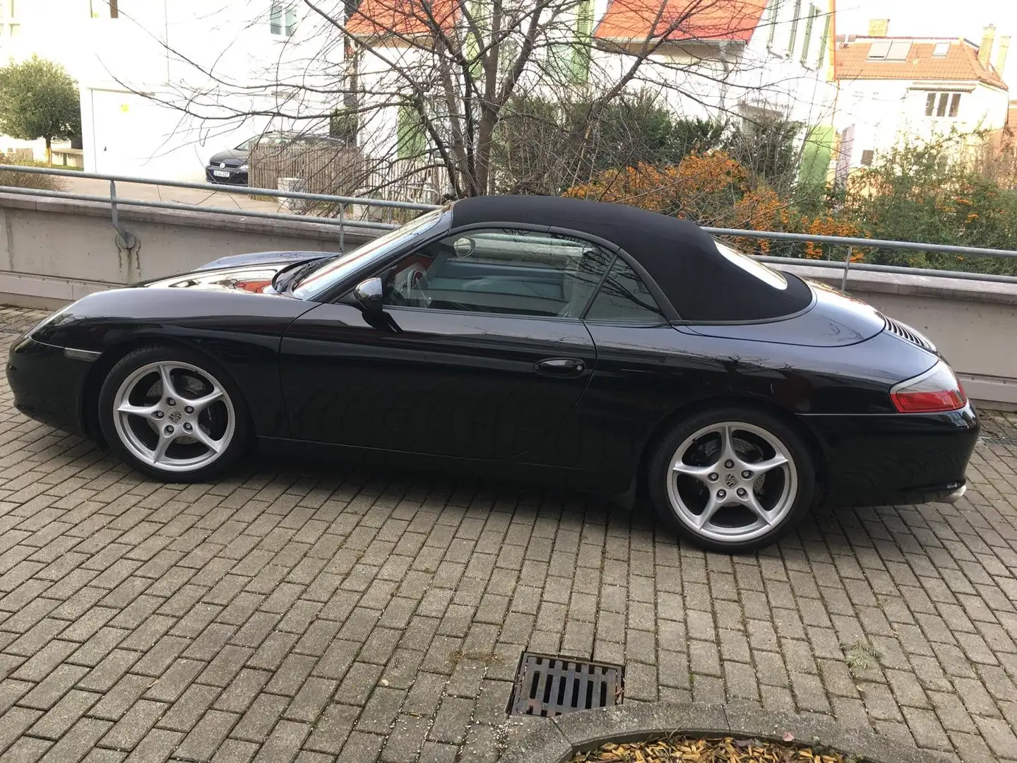 Porsche 996 911 Carrera Cabrio - 2