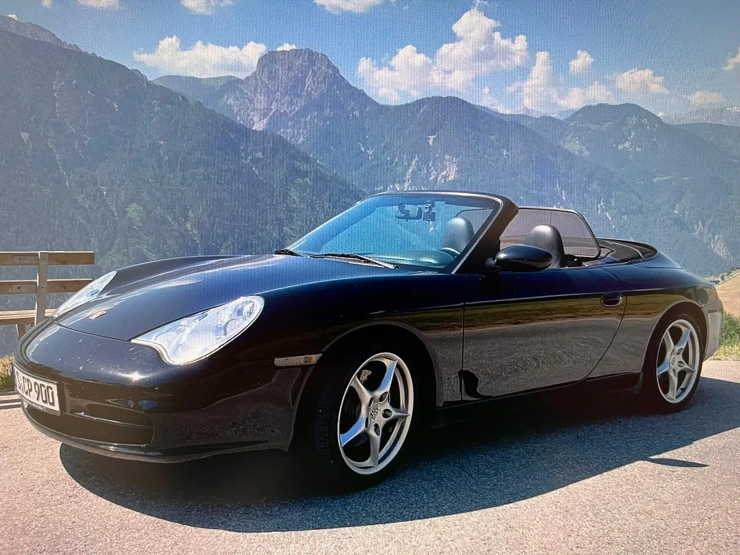 Porsche 996 911 Carrera Cabrio - 1