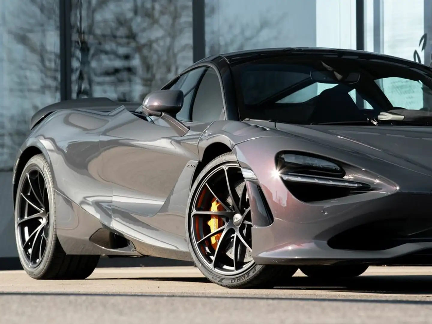 McLaren 750S 750S Coupé / Lava Grey / CF Racing Seats / B&W Grau - 2