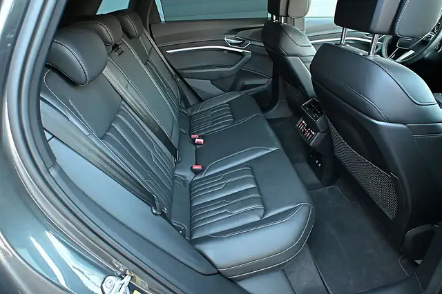 Audi e-tron quattro 95kWh S NP €133k ACC, AHK, Sitzklima, M... Ansicht 13