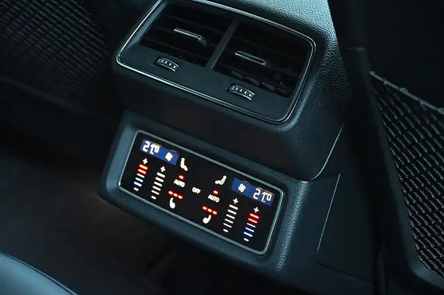 Audi e-tron quattro 95kWh S NP €133k ACC, AHK, Sitzklima, M... Ansicht 31