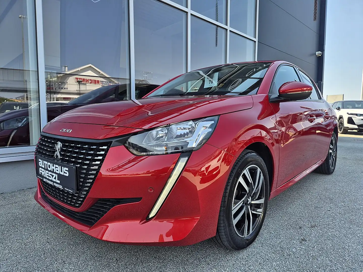 Peugeot 208 1.2 PureTech 100 Allure EAT8 Rot - 1