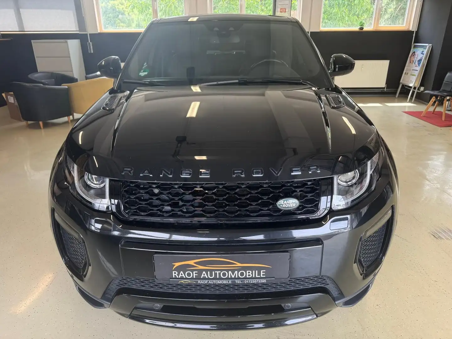 Land Rover Range Rover Evoque 2.0 HSE PANORAMA LEDER 20 ZOL Schwarz - 2