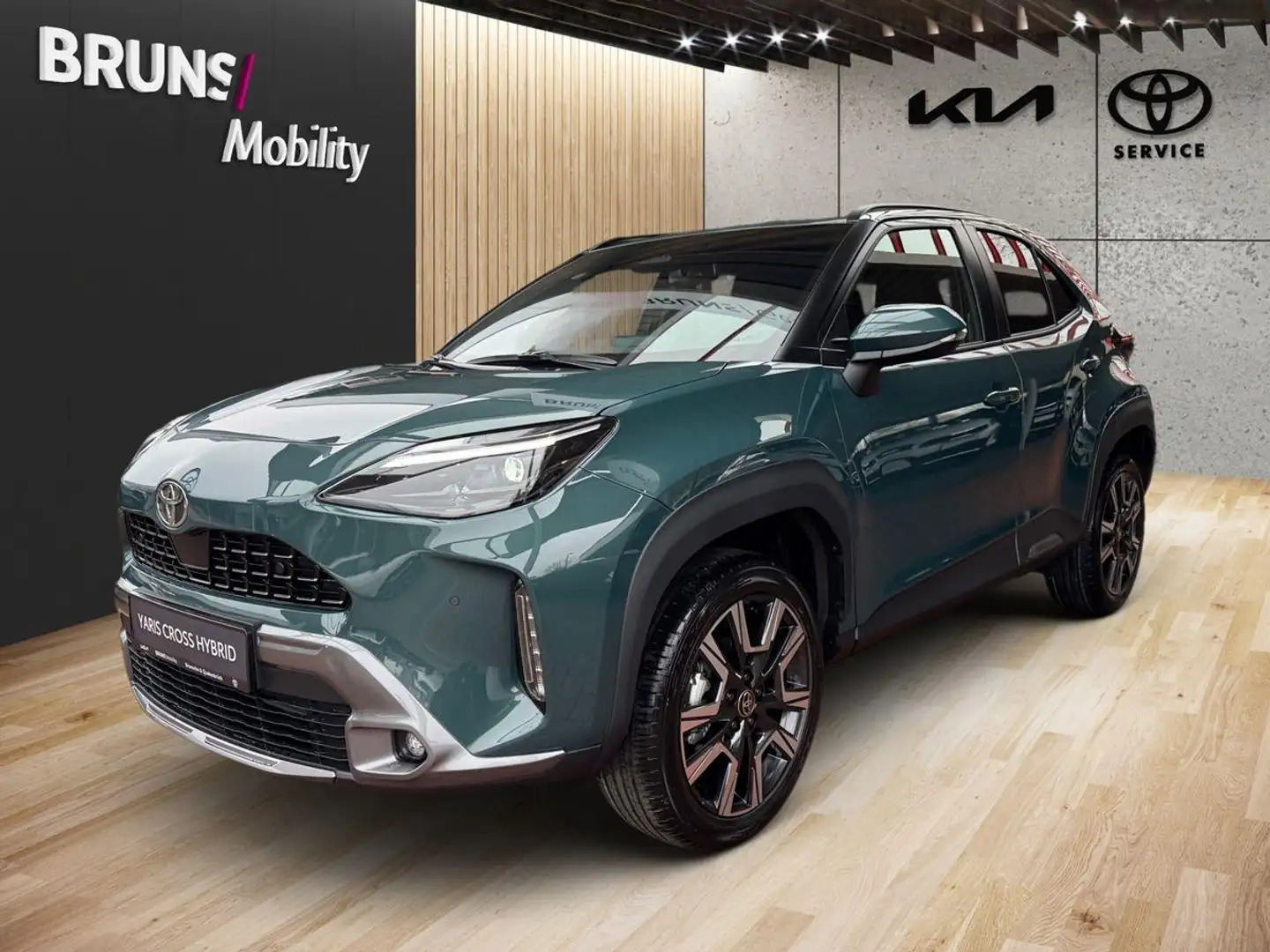 Toyota Yaris Cross 1.5 Hybrid Style Plus TWW Sitzheizung Grün - 2
