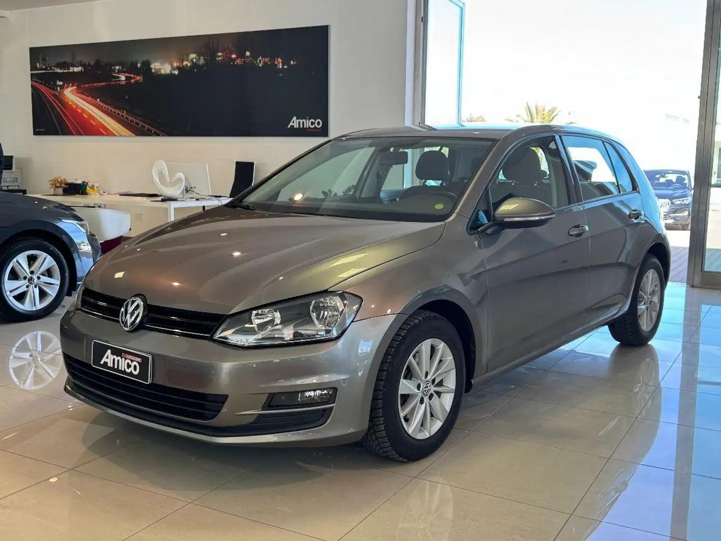 Volkswagen Golf 7 1.6 TDI 105CV 5p Comfortiline Grigio - 2