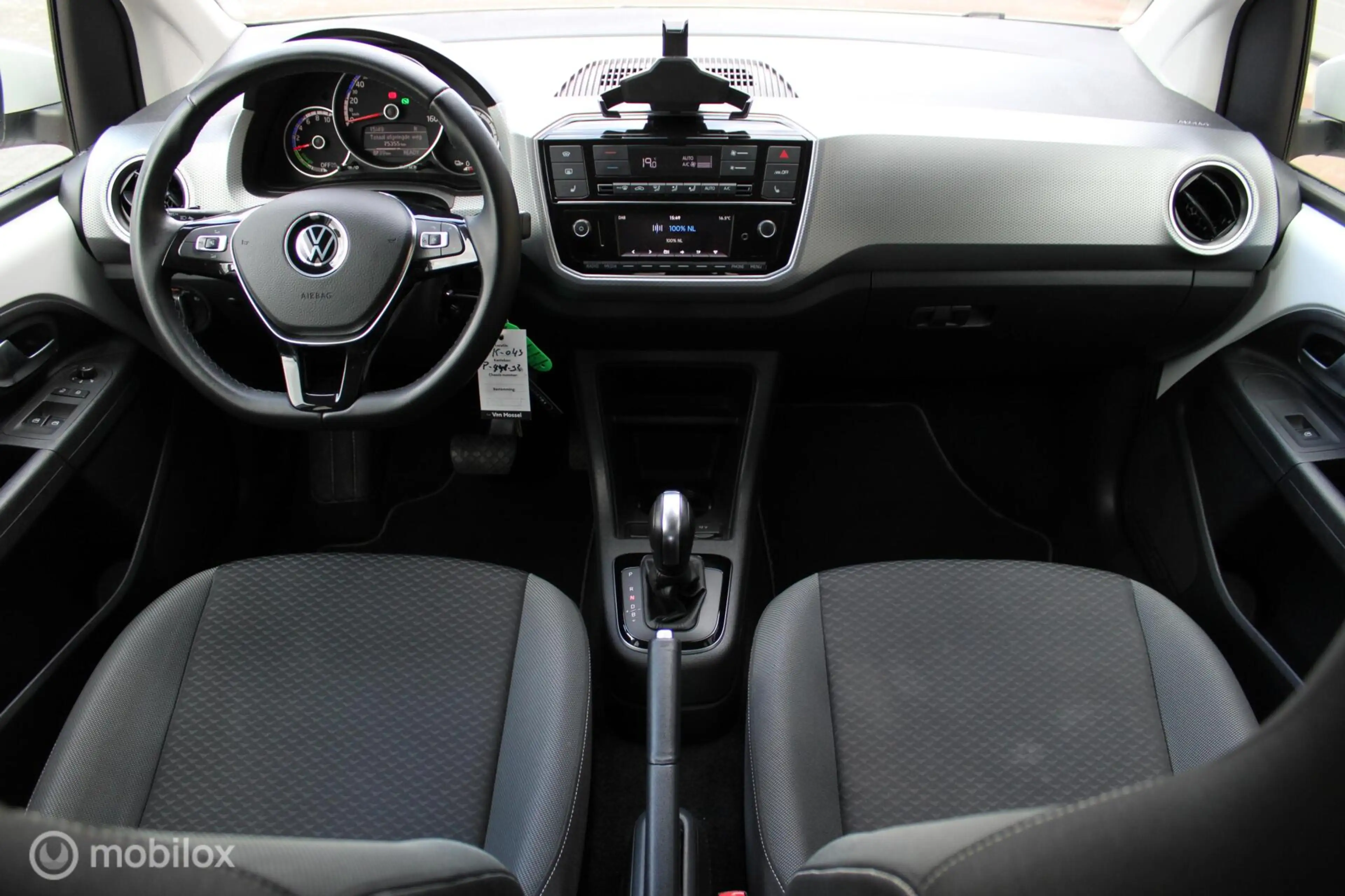 Volkswagen e-up! e-up! Active/Highline, Camera + Pdc, Stoelverwarmi — photo 2