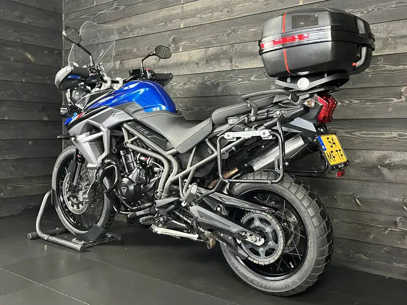 Triumph Tiger 800 - foto 8