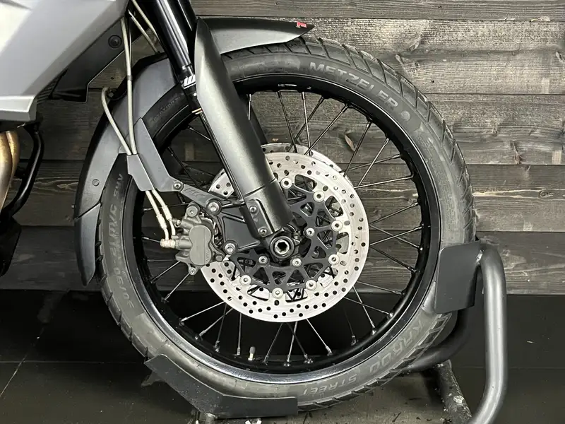 Triumph Tiger 800 - foto 6