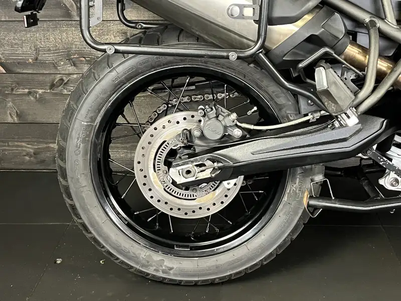 Triumph Tiger 800 - foto 4