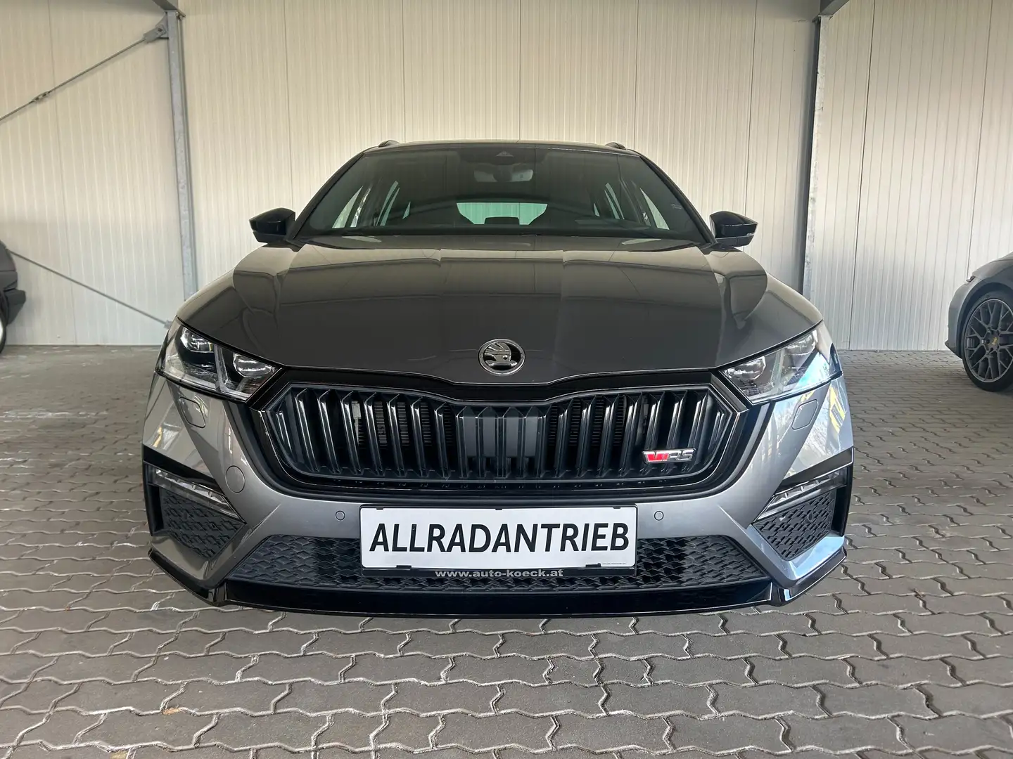 Skoda Octavia RS 4x4 Gris - 2