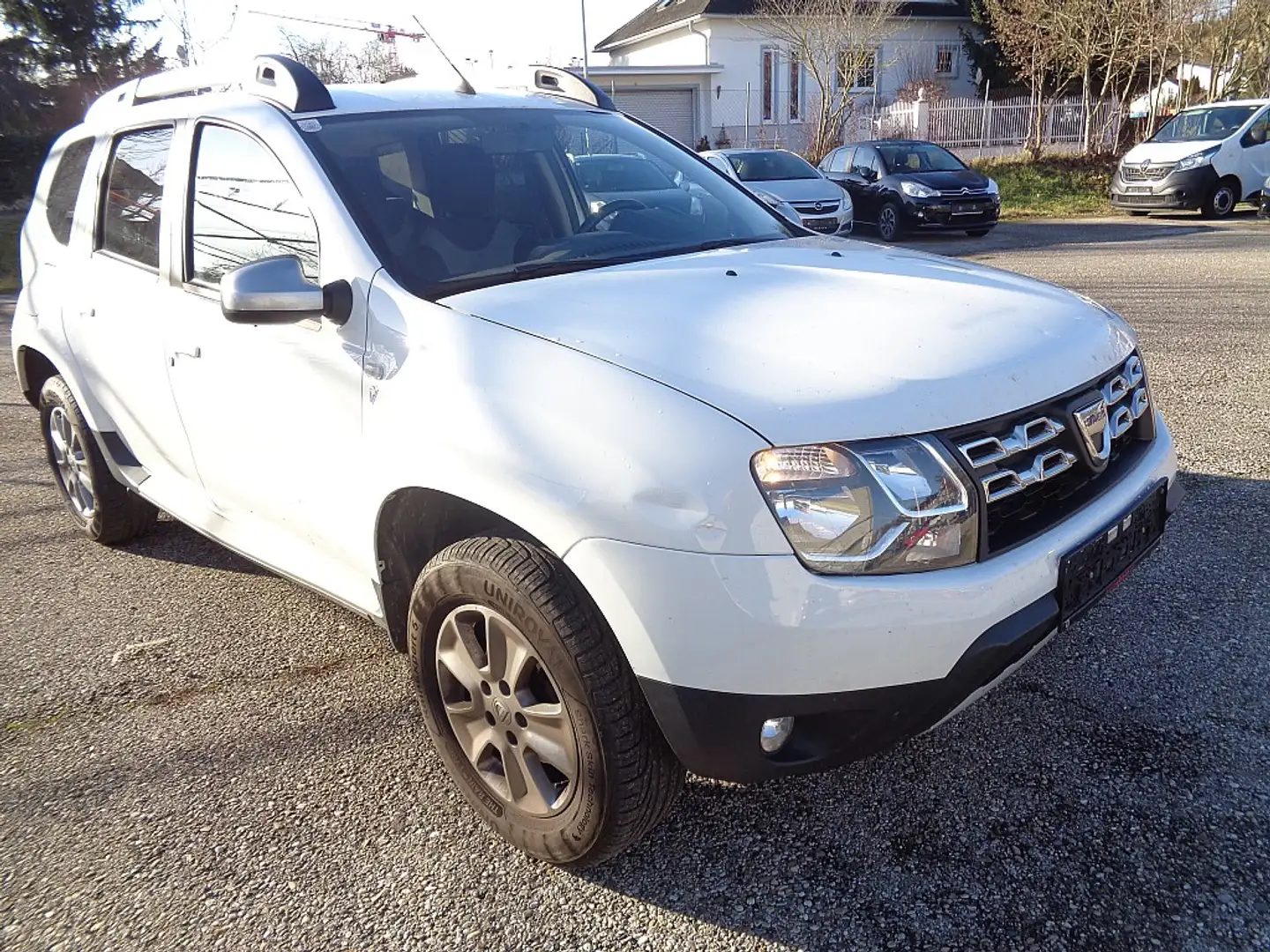 Dacia Duster Vikings TCe 125 S&S * Navigation * Blanc - 2