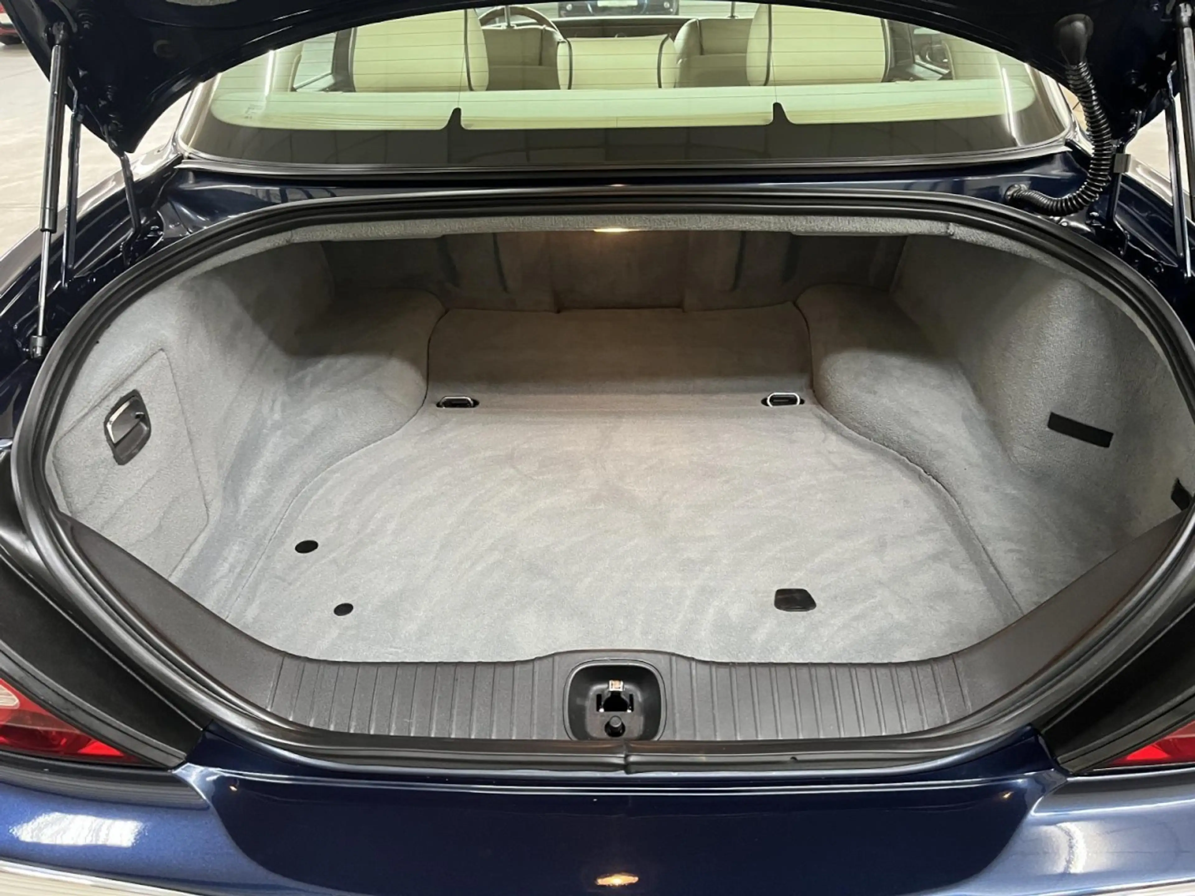 Jaguar XJ 2.7 D Sovereign 4xSHZ LEDER BEIGE XENON NAVI AUTOM — photo 13