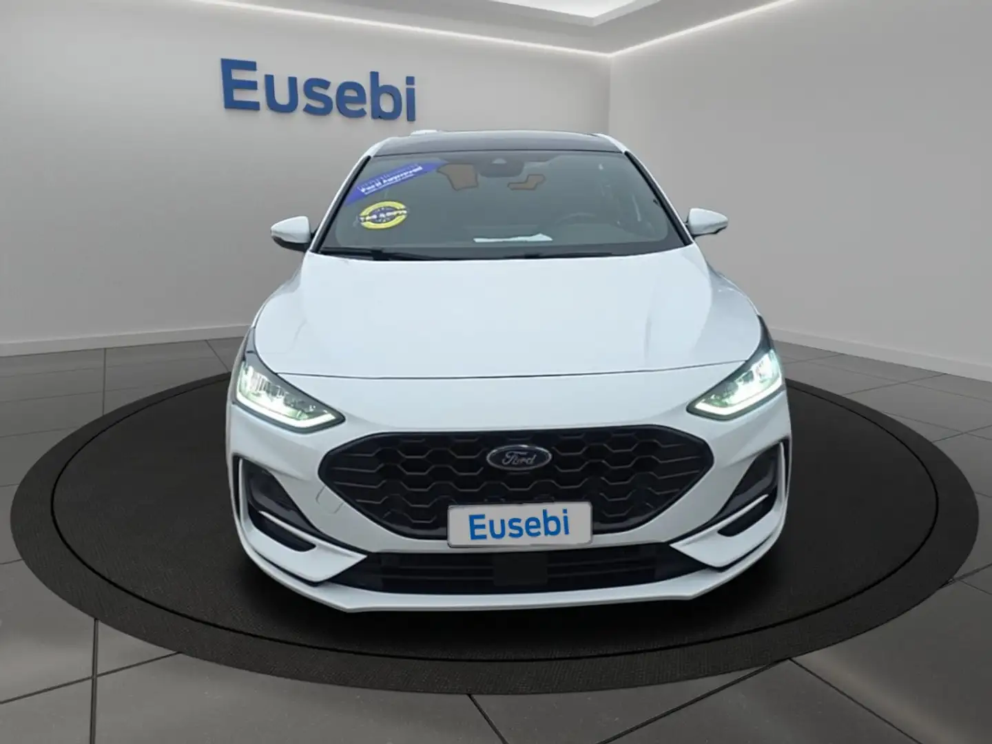 Ford Focus 1.0 EcoBoost Hybrid 125 CV 5p. ST-Line X Bianco - 2
