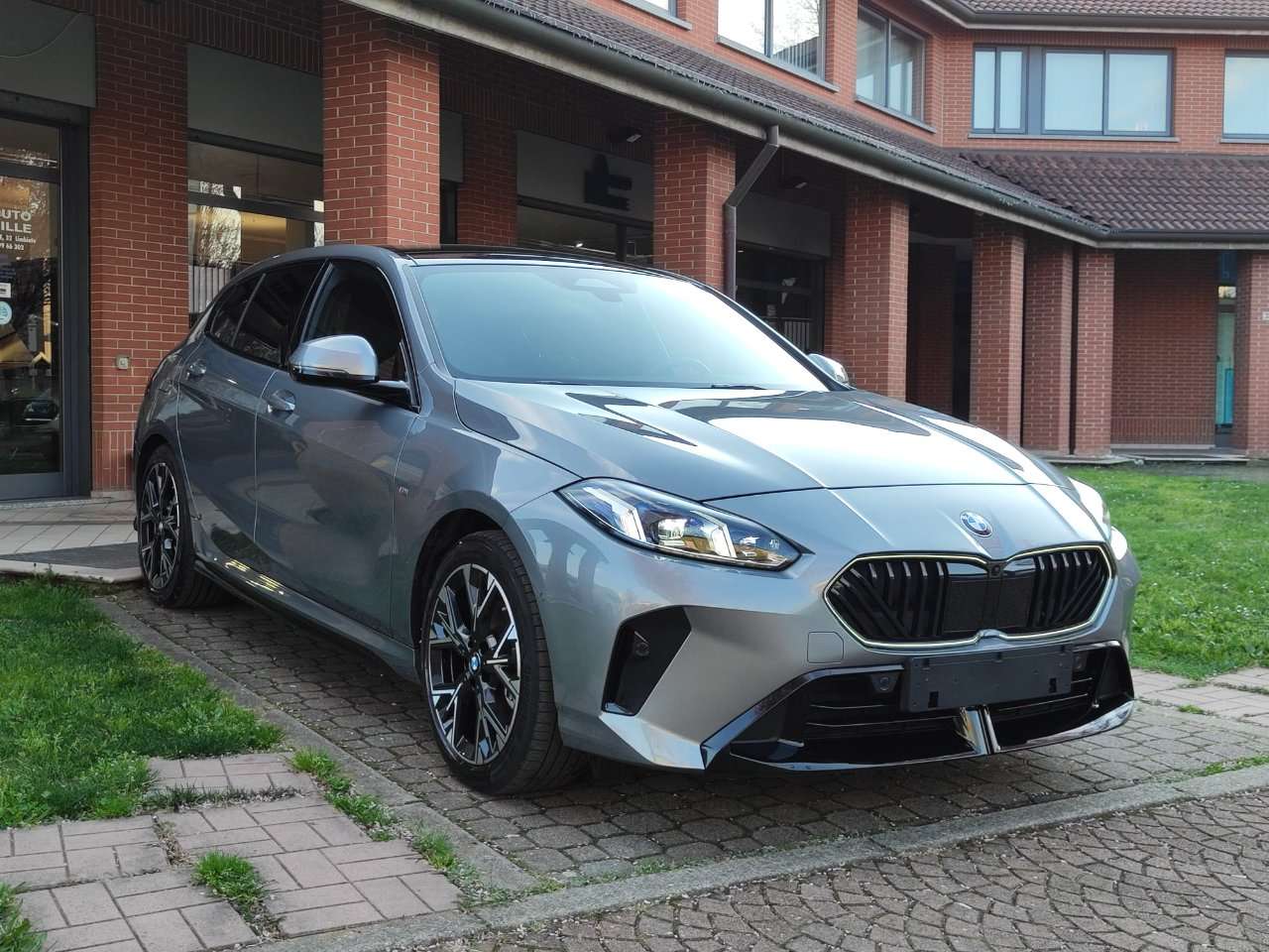 BMW 120