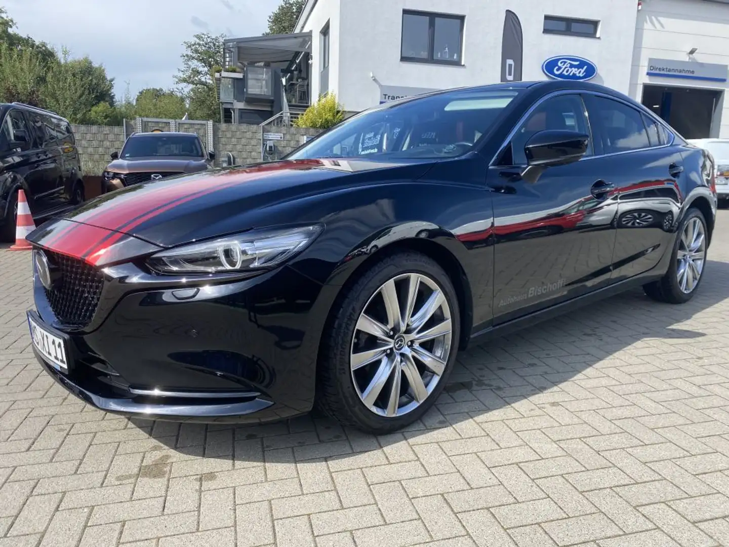 Mazda 6 SKY-G 194PS Autom. Homura Ganzjahresr. Schwarz - 2