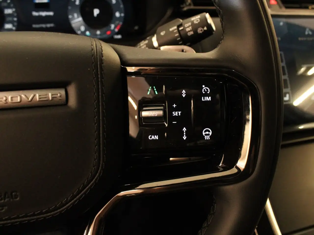 Land Rover Range Rover Velar снимка Land Rover Range Rover Velar