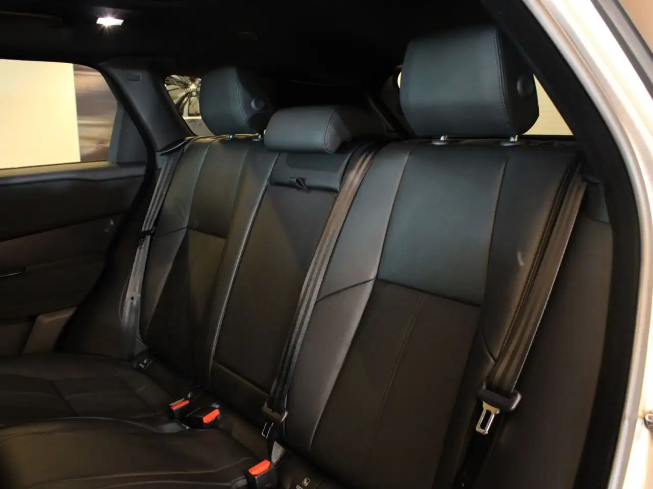 Land Rover Range Rover Velar снимка Land Rover Range Rover Velar