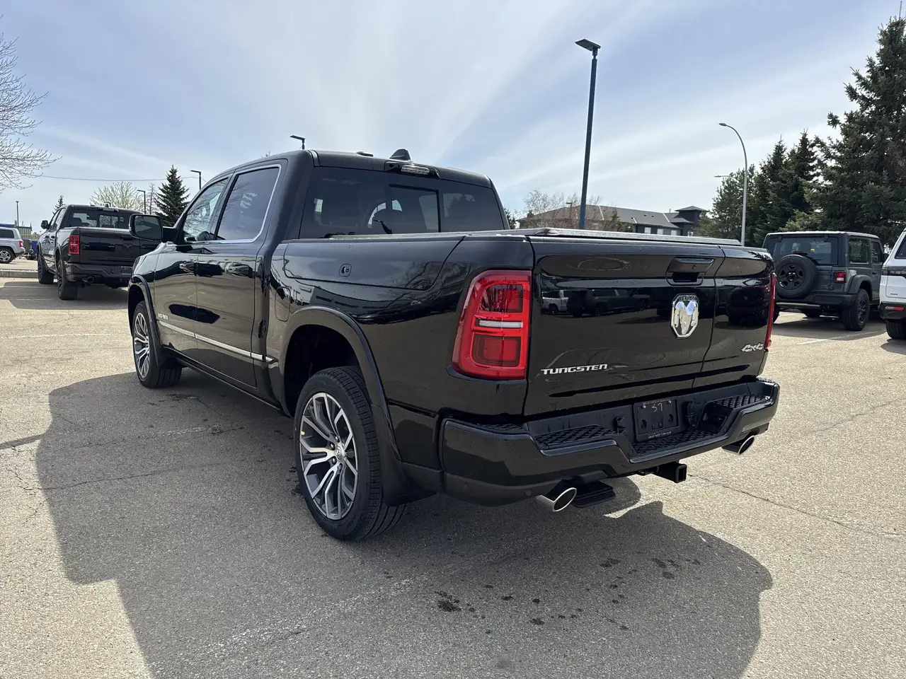 RAM 1500 снимка RAM 1500