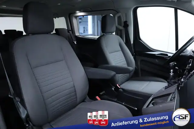 Ford Tourneo Custom view 23
