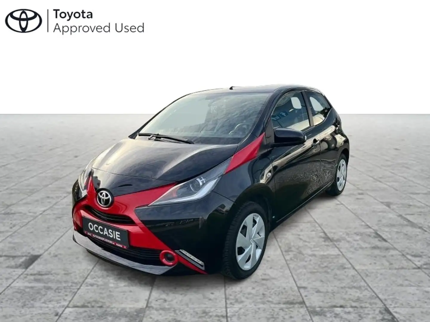 Toyota Aygo x-play Noir - 1