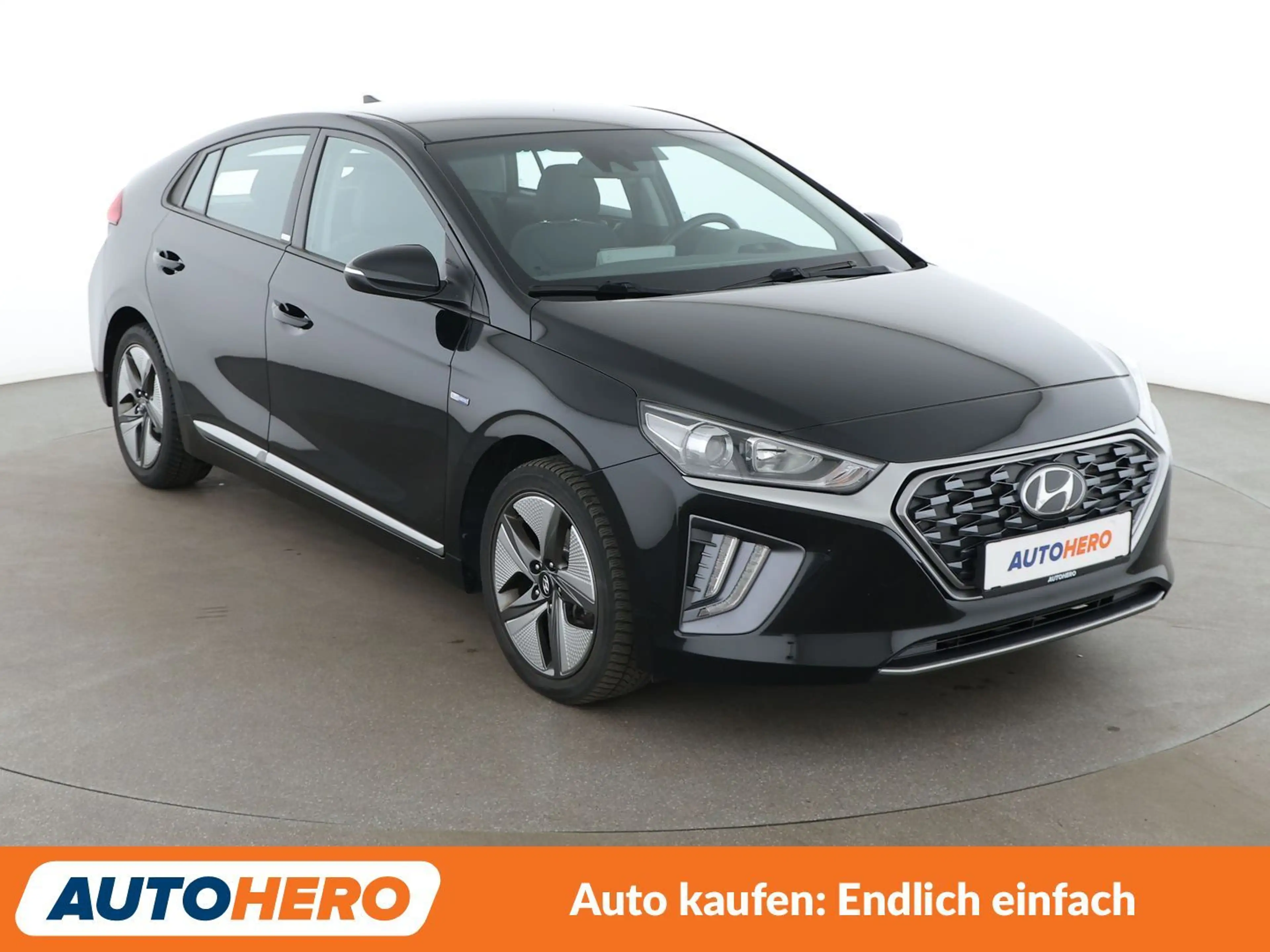 Hyundai IONIQ 1.6 Hybrid Trend Aut.*ACC*CAM*PDC*SHZ* — photo 8
