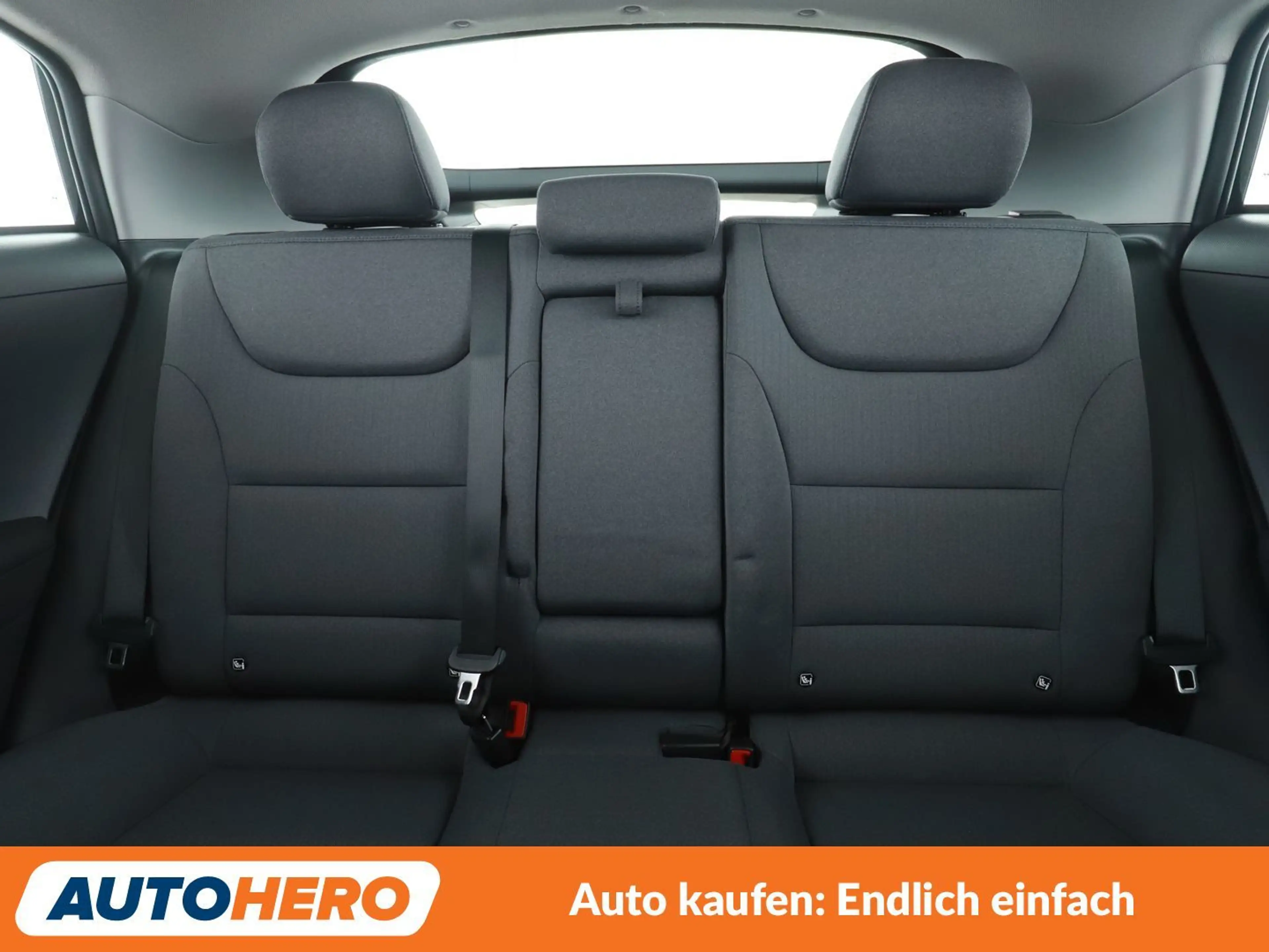 Hyundai IONIQ 1.6 Hybrid Trend Aut.*ACC*CAM*PDC*SHZ* — photo 15
