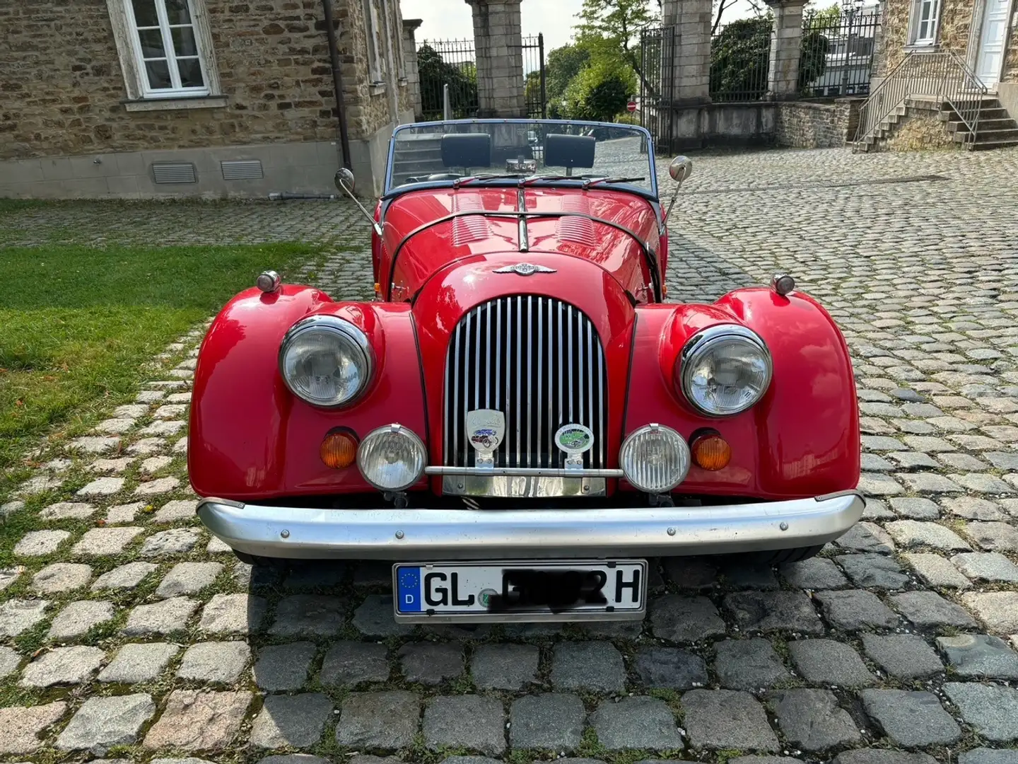 Morgan Plus 4 Roşu - 1