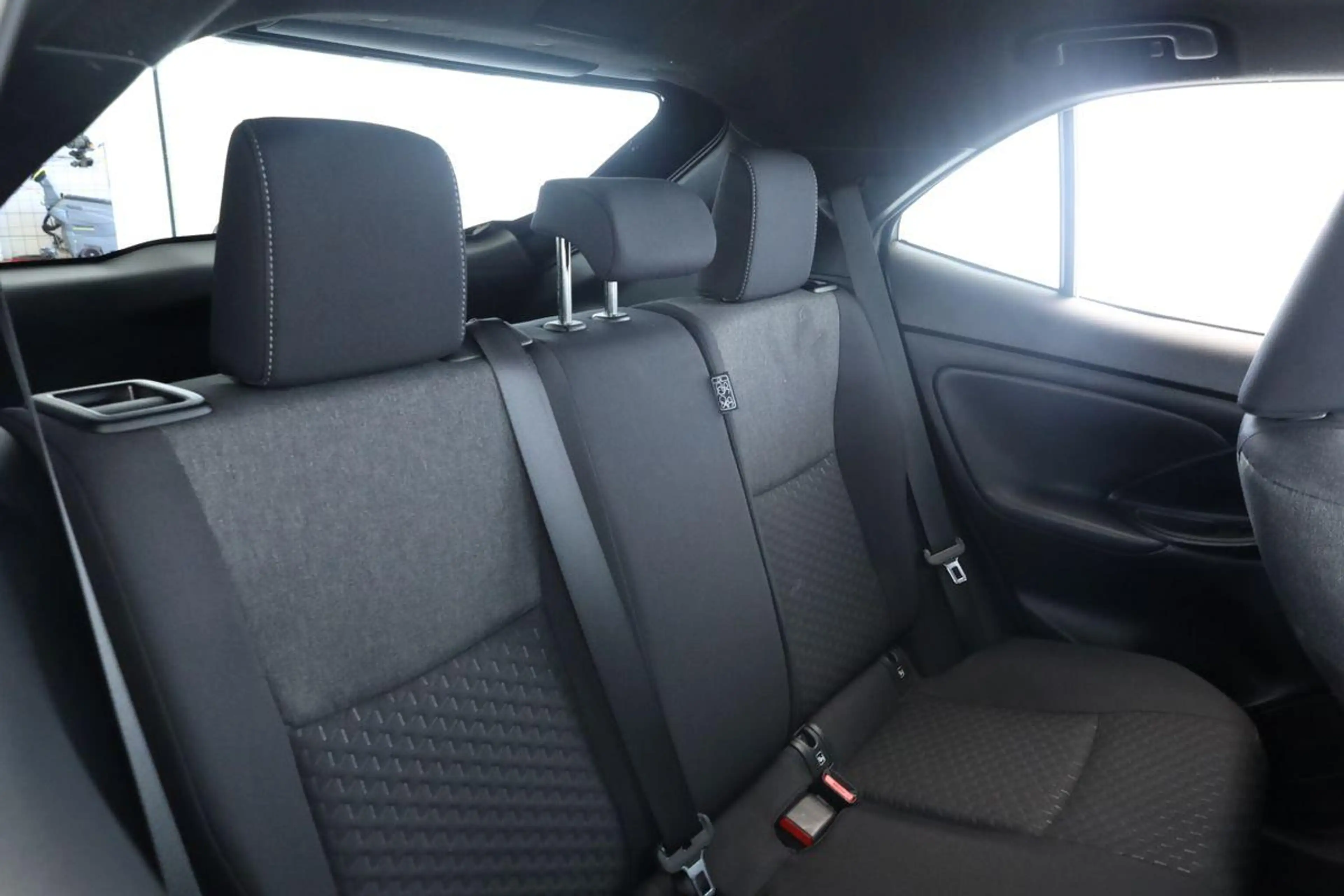 Toyota Yaris Cross Hybrid Teamplayer LED Nav SitzHZ Kam — photo 14
